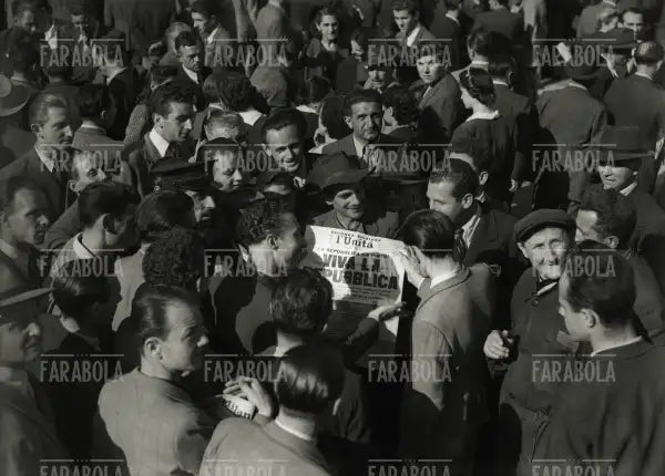 Edizioni straordinarie dei quotidiani per il referendum Istituzionale, Milano, 1946