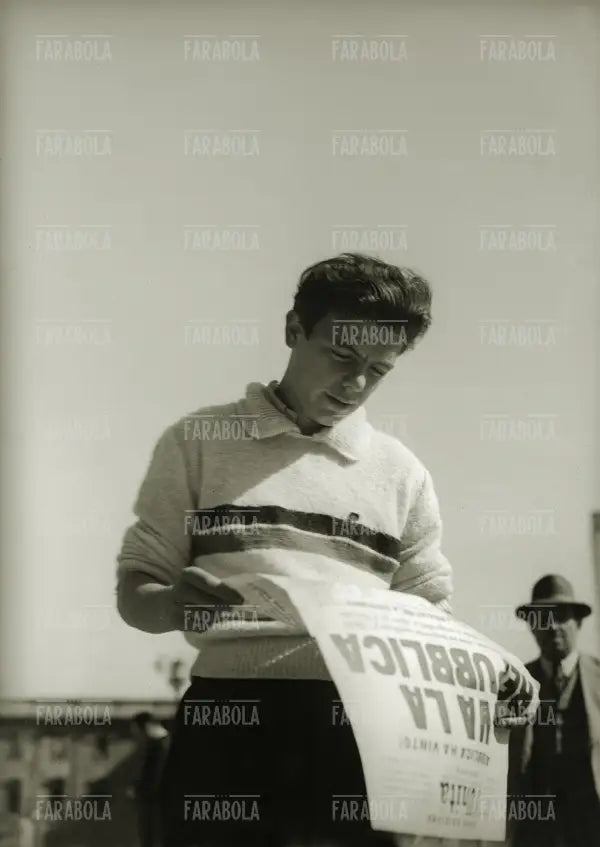 Edizioni straordinarie dei quotidiani per il referendum Istituzionale, Milano, 1946