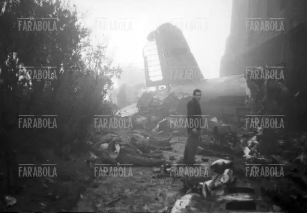 I corpi delle vittime e i rottami dell'aereo a Superga, 1949