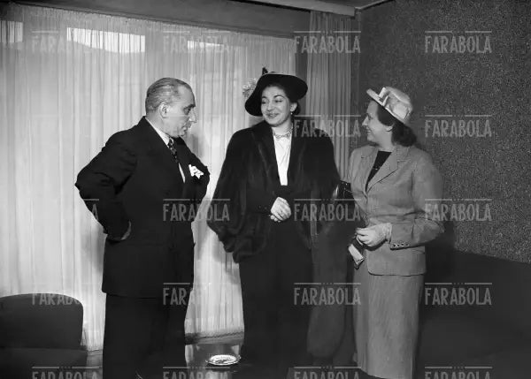 Maria Callas e il marito Giovanni Battista Meneghini all'Hotel dei Cavalieri, Milano, 1950