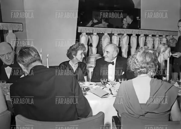 Umberto Brustio, ricevimento per la sfilata della Rinascente, Albergo Duomo, Milano, 1950