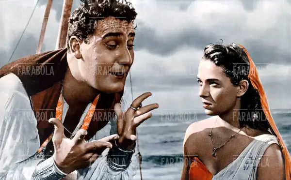Alberto Sordi e Brunella Bovo in una scena del film Lo Sceicco Bianco, 1952