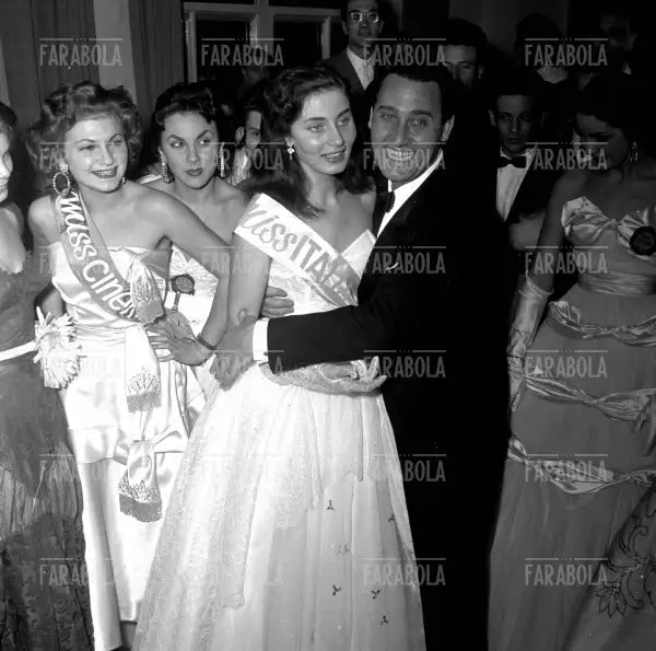 Nadia Bianchi, Marcella Mariani e Alberto Sordi, Miss Italia 1953