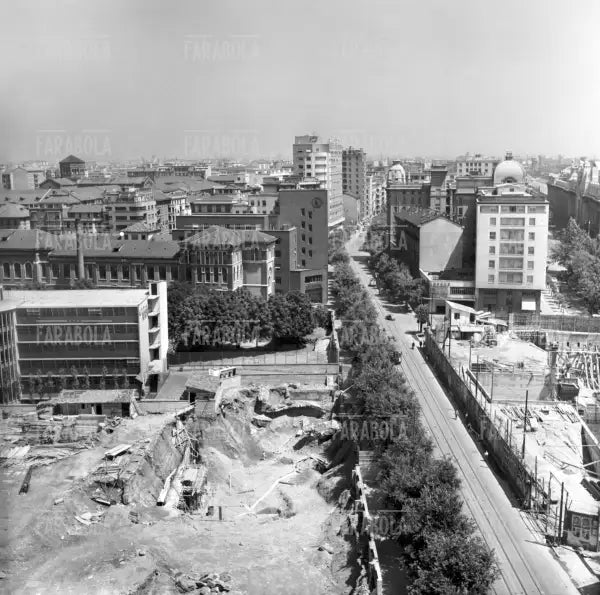 Grattacielo Pirelli in costruzione, 1956