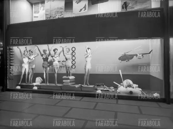 Vetrina della Rinascente, Milano, 1956