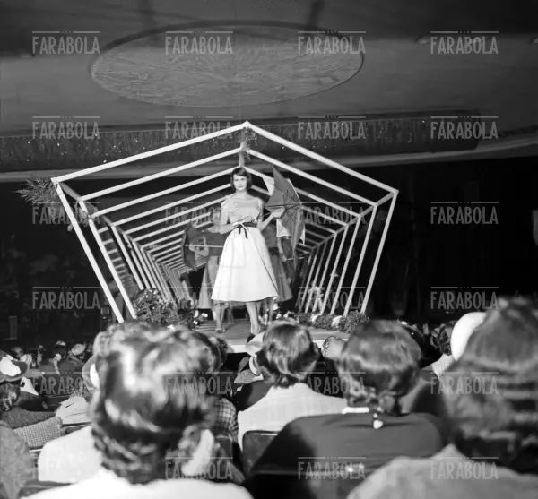 Sfilata della Rinascente, Milano, 1957