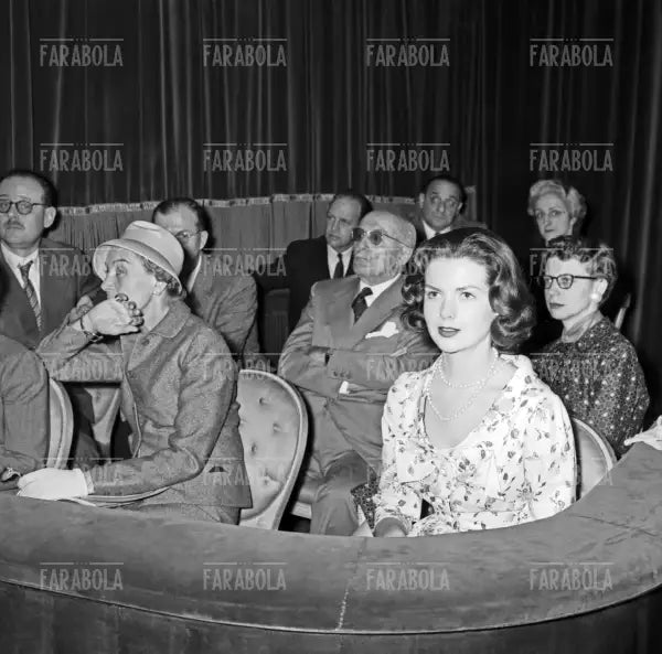 Patricia Anne Cowden alla sfilata della Rinascente, Milano, 1957