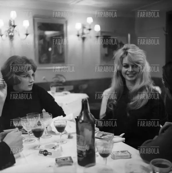 Brigitte Bardot e la sorella Mijanou Bardot, Venezia, 1958