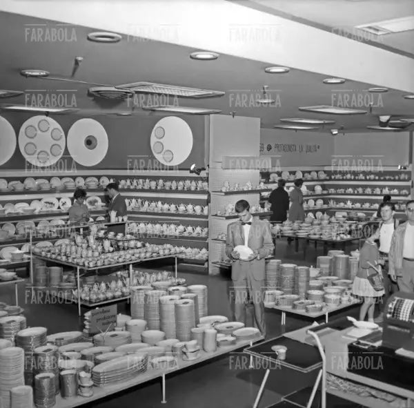Interno della Rinascente, Milano, 1959