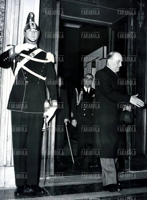 Cesare Merzagora dopo il colloquio con il presidente Gronchi, Roma, 1959
