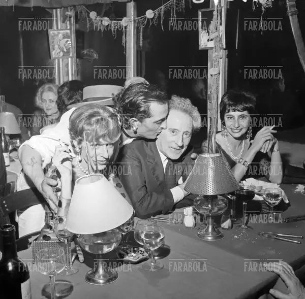 Francine Weisweiller, Jean Cocteau e Jeannine Worms, Capodanno a Le Pirate, Saint-Jean-Cap-Ferrat, 1960