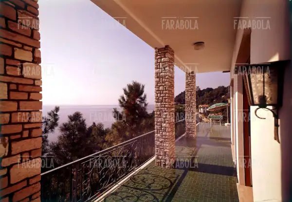 Villa signorile, Varazze, anni 60