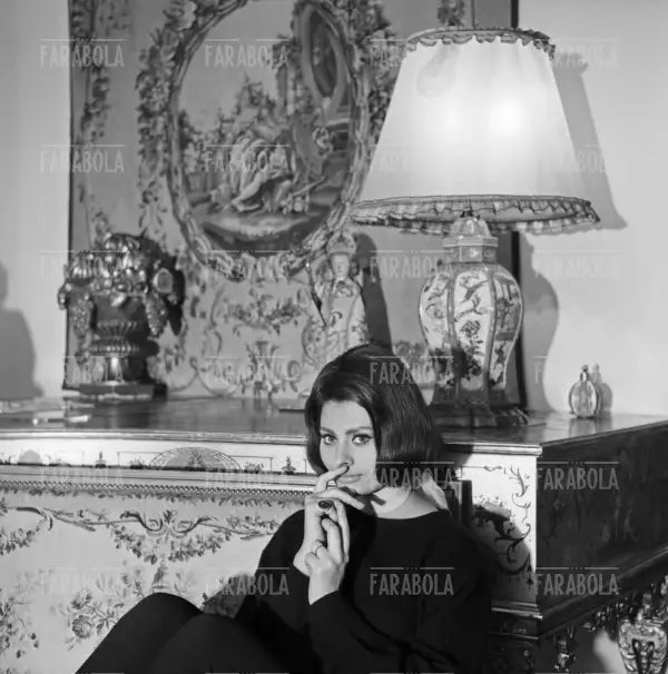 Sophia Loren a casa, Parigi, 1962