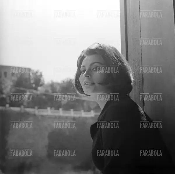 Sophia Loren a casa, Annuncio del Premio Oscar per La ciociara, Roma, 1962