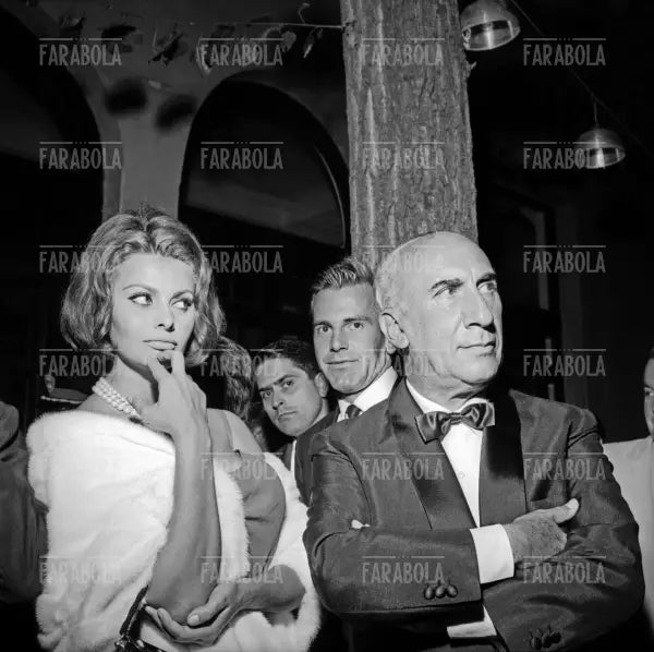 Sophia Loren, Maximilian Schell e Remigio Paone, Premio Viareggio, Viareggio, 1962