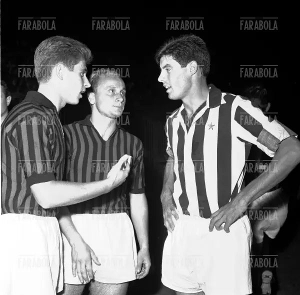 Gianni Rivera, Ambrogio Pelagalli e Sandro Salvadore, Milan-Juventus, 1962