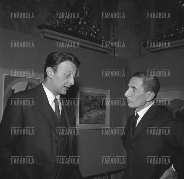 Giovanni Arpino e Dino Buzzati, Circolo della Stampa, Milano, 1962