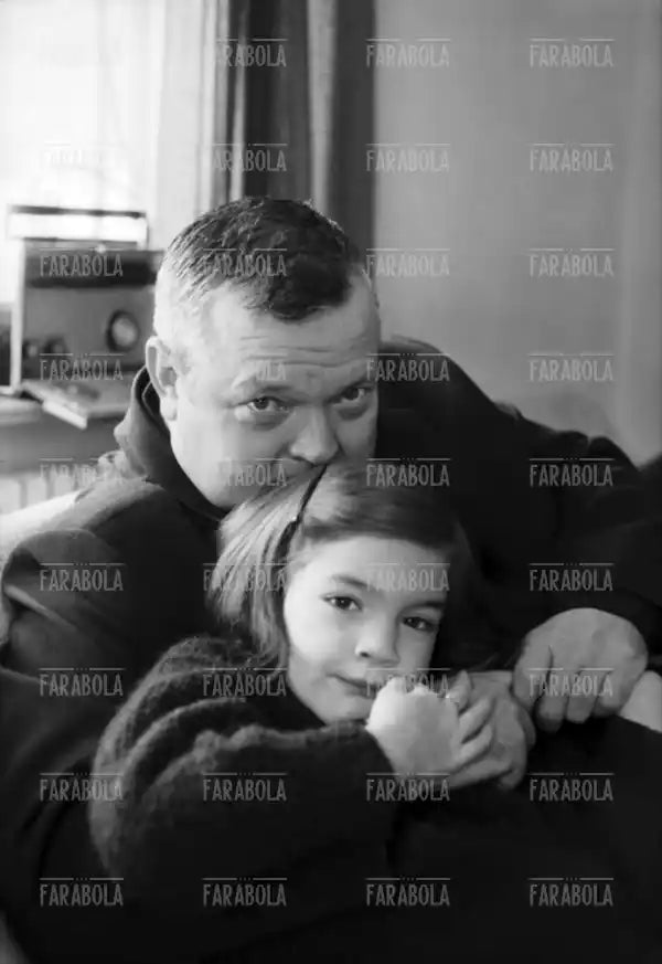 Orson Welles con la figlia Beatrice, Klosters, 1962