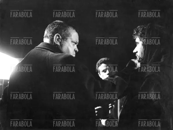 Orson Welles alle prove di trucco per il film La Bibbia, Roma, 1962