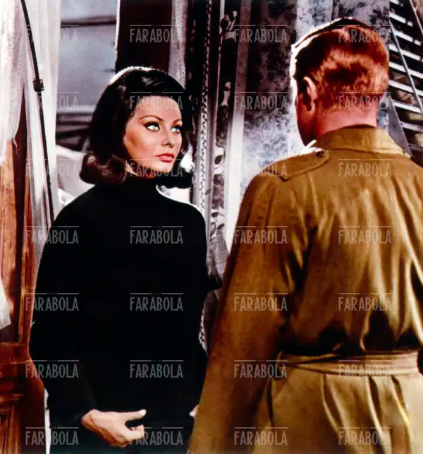 Sophia Loren e George Peppard, Film Operazione Crossbow, 1965