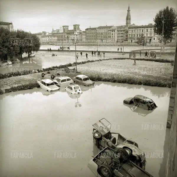 La città allagata, Alluvione di Firenze, 1966
