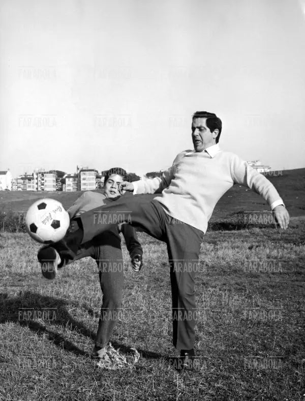Corrado Mantoni con il figlio Roberto, Roma, 1967