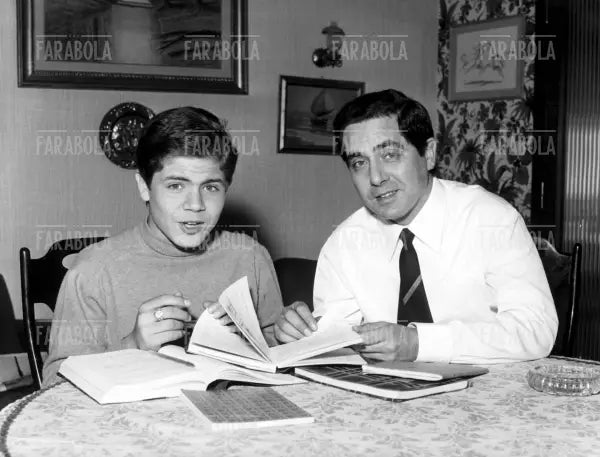 Corrado Mantoni con il figlio Roberto, Roma, 1967