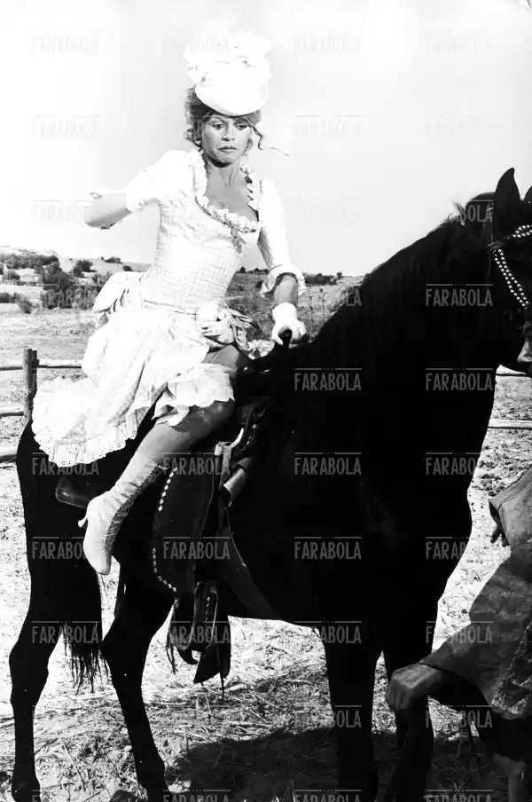 Brigitte Bardot, Film Le pistolere, 1971