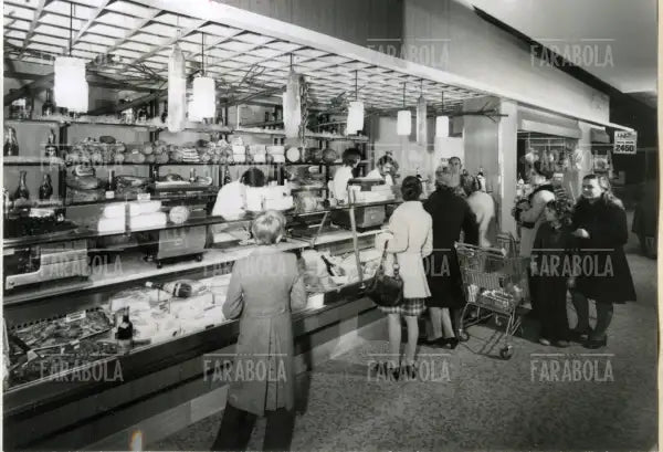 Supermercato Unes, Milano, 1973