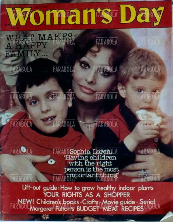 Sophia Loren con i figli Carlo ed Edoardo, Copertina di Woman's Day, 1976