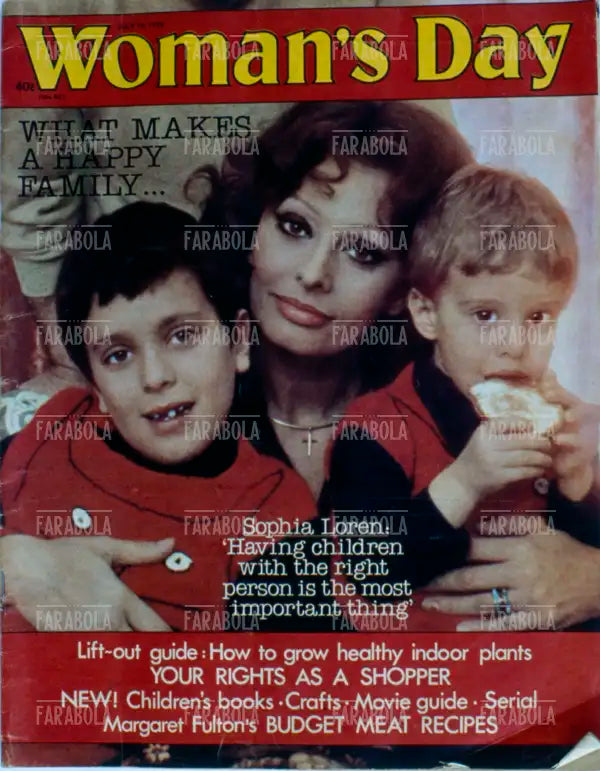 Sophia Loren con i figli Carlo ed Edoardo, Copertina di Woman's Day, 1976