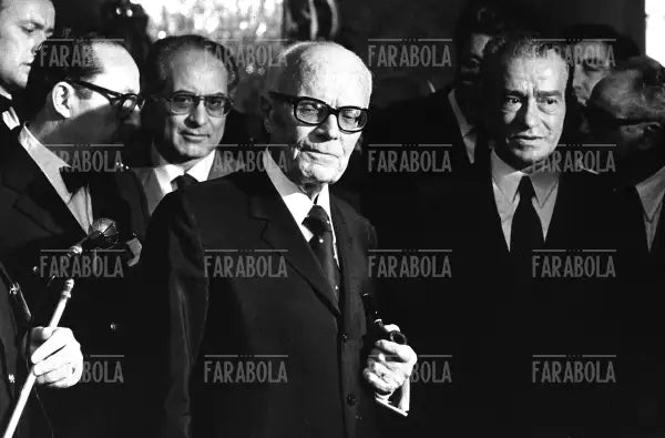 Sandro Pertini riceve la nomina a Presidente della Repubblica da Pietro Ingrao, Roma, 1978