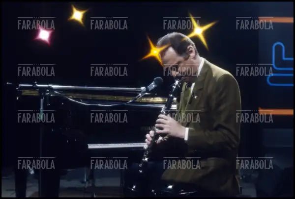Renzo Arbore, 1982