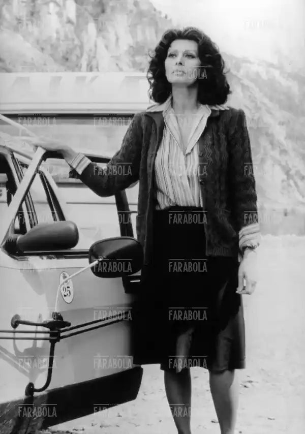 Sophia Loren, Film TV Qualcosa di biondo, 1984