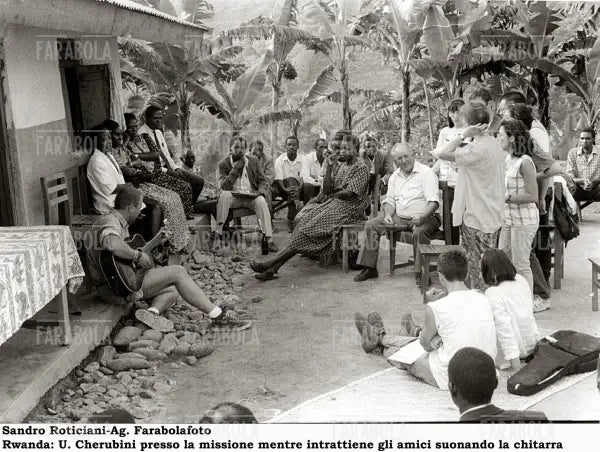 Umberto Cherubini in Rwanda, 1999