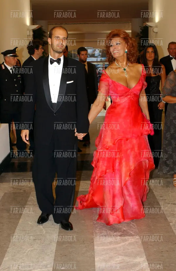Sophia Loren e il figlio Edoardo Ponti, Serata di apertura, Mostra del cinema di Venezia, Venezia, 2002