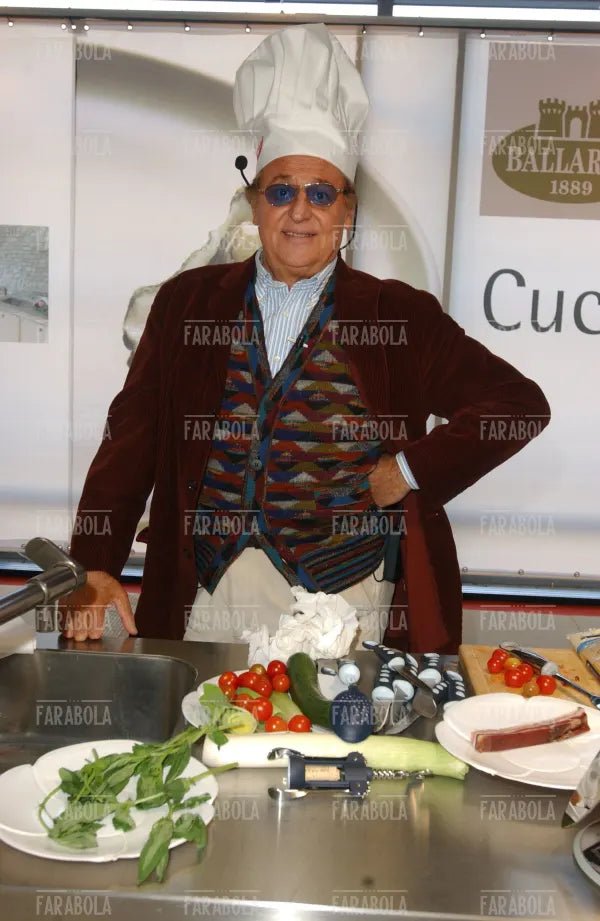 Renzo Arbore ai fornelli, Cucina Live Show, Macef, Milano, 2004