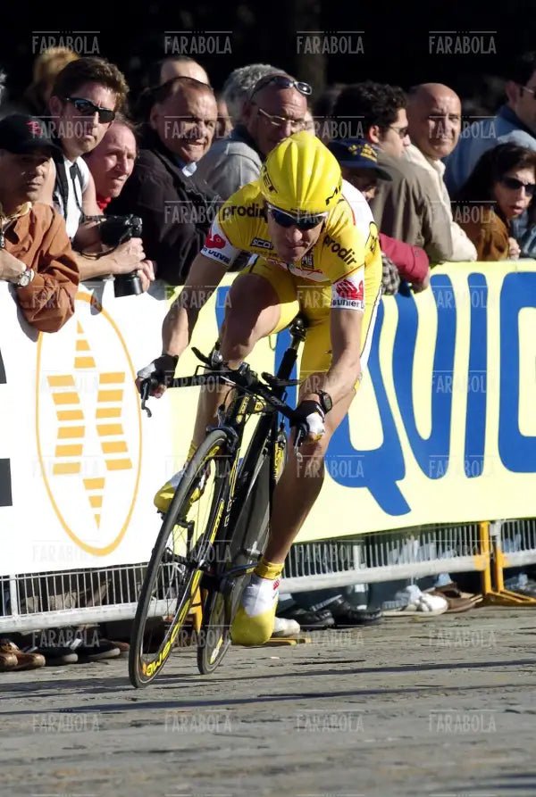Carlos Dominguez, cronoprologo del Giro d'Italia, Genova, 2004