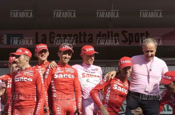 La Saeco con Damiano Cunego vincitore, arrivo del Giro d'Italia, Milano, 2004
