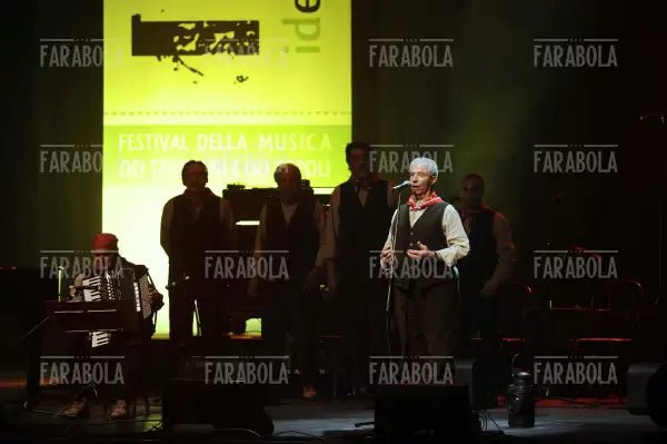 Il Coro dei Minatori di Santa Fiora, Teatro Arcimboldi, Milano, 2009