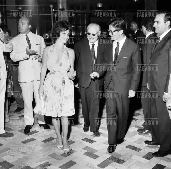 Adriana Asti, Pier Paolo Pasolini e Giuseppe Ungaretti, Premio Viareggio, 1962 - Farabola Immagine digitale