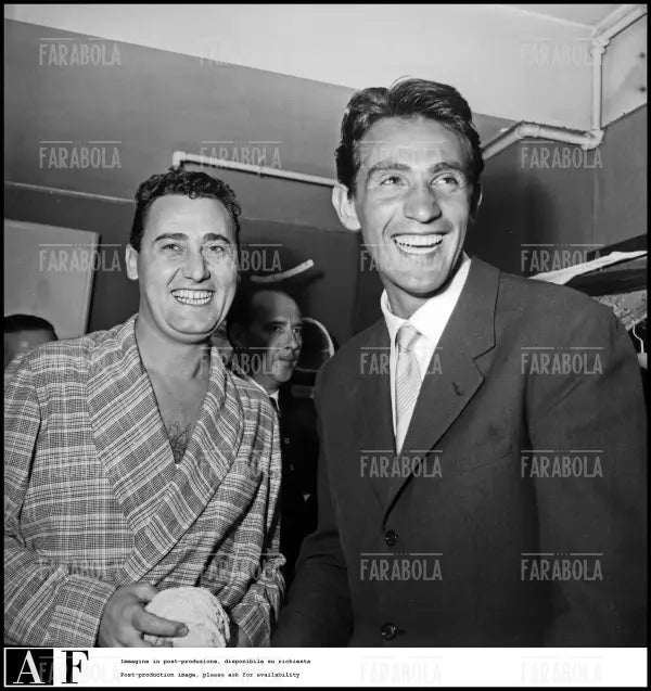 Alberto Sordi e Walter Chiari, 1952 - Farabola Immagine digitale