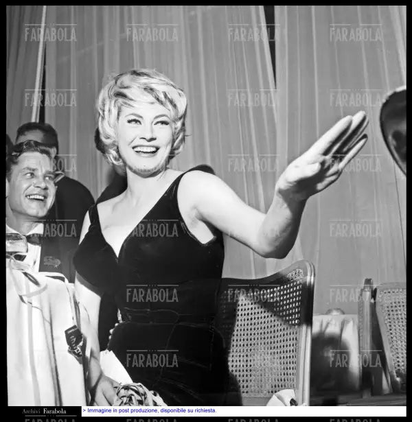 Anita Ekberg al Gran Galà di Capodanno a Saint - Vincent, 1959 - Farabola Immagine digitale