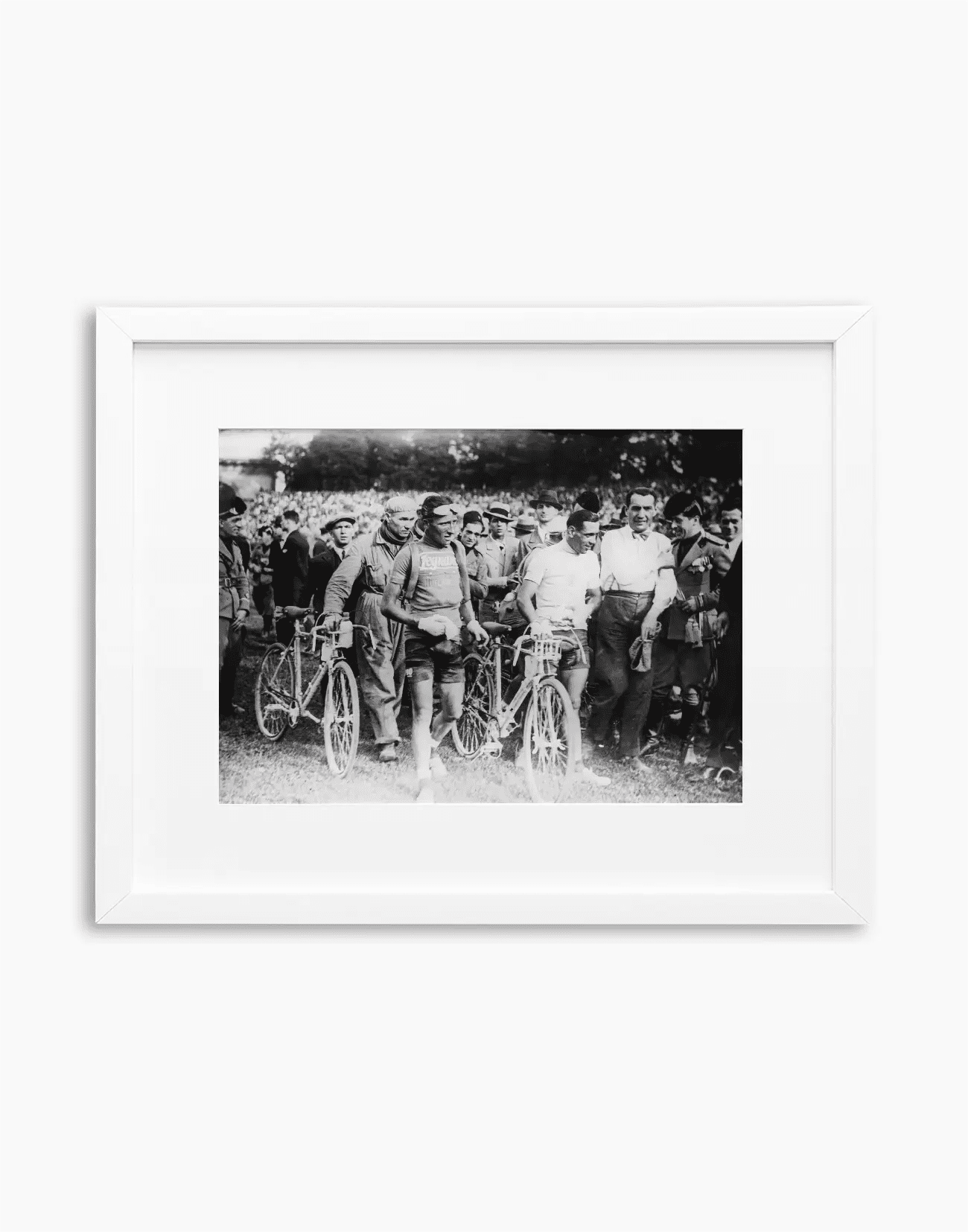 Antonio Pesenti, Giro d'Italia 1932 - Farabola WhiteWall App Product