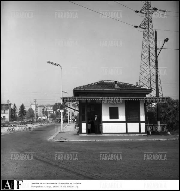 Autostrada del Sole, Casello daziale, 1964 - Farabola Immagine digitale