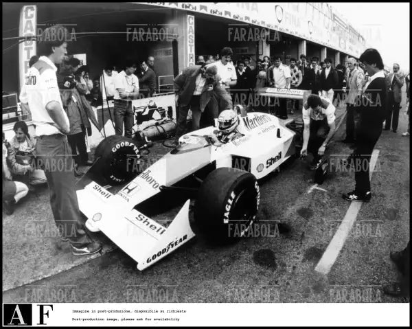 Ayrton Senna, pilota McLaren, anni 80 - Farabola Immagine digitale