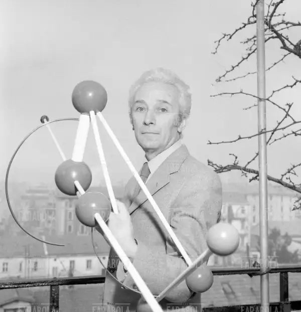 Bruno Munari, Milano, 1971 - Farabola Immagine digitale