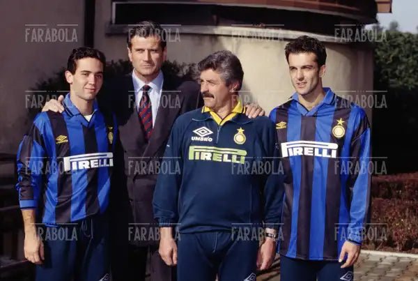 Carlo Ribeiro, Giacinto Facchetti, Giovanni Ardemagni e Marco Branca, Inter, 1995 - Farabola Immagine digitale