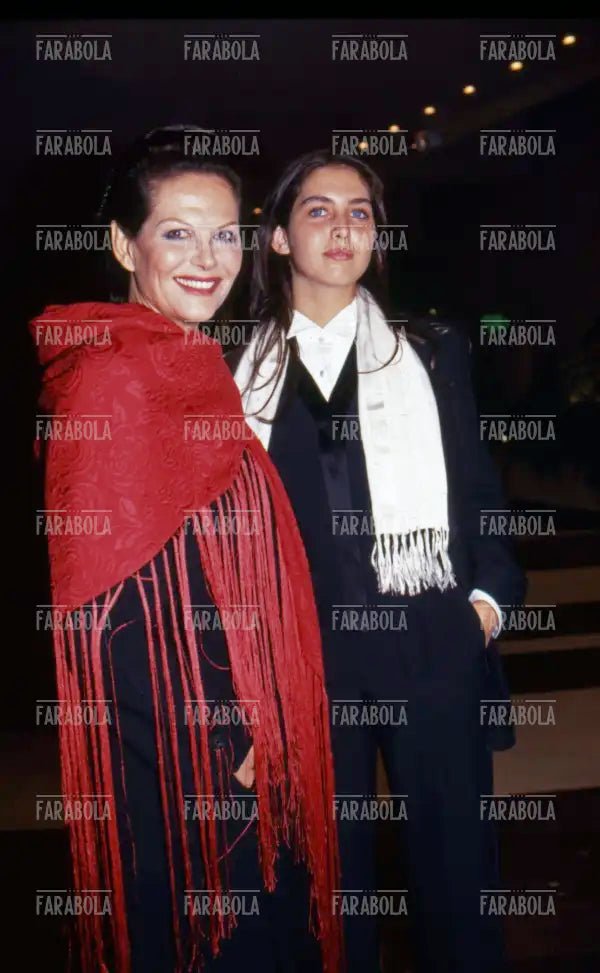 Claudia Cardinale con la figlia Claudia Squitieri, anni 90 - Farabola Immagine digitale