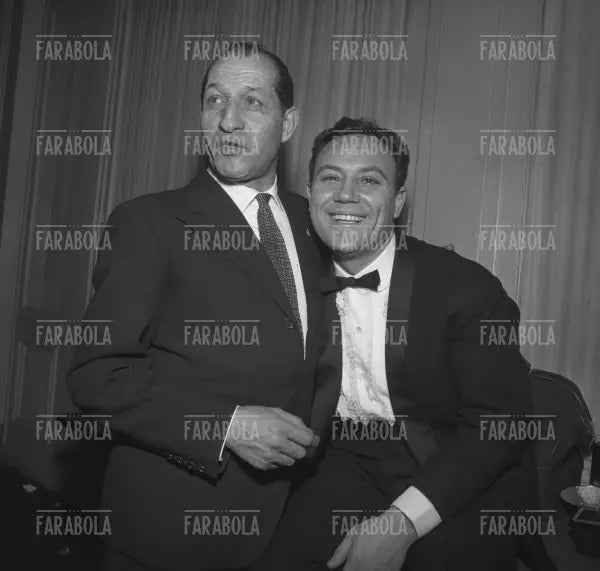 Claudio Villa e Gino Bartali, Festival di Sanremo, 1963 - Farabola Immagine digitale
